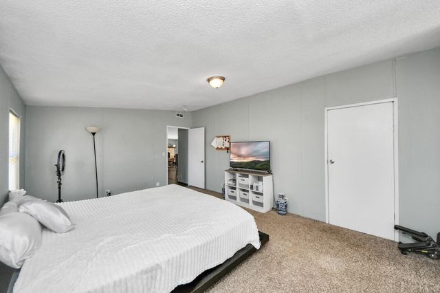 494 Road 5202, Cleveland, TX 77327