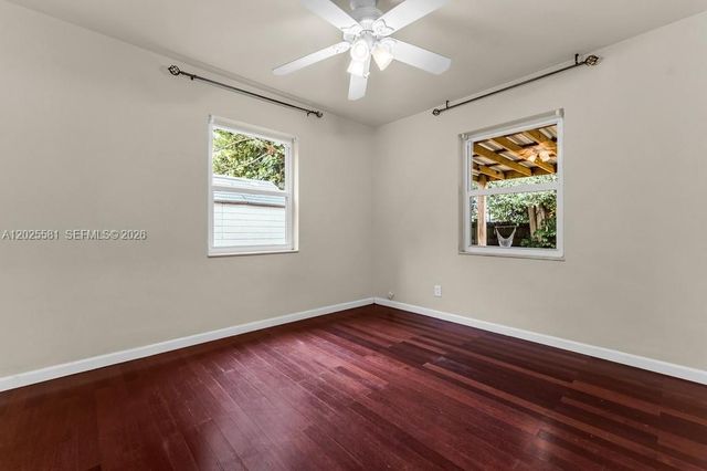 1210 S 24th Terrace, Hollywood, FL 33020