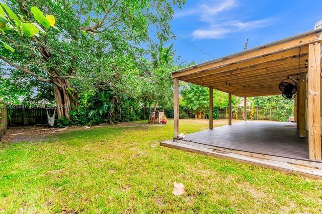1210 S 24th Terrace, Hollywood, FL 33020