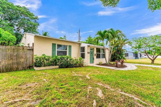 1210 S 24th Terrace, Hollywood, FL 33020