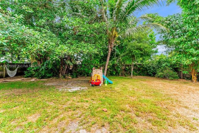 1210 S 24th Terrace, Hollywood, FL 33020