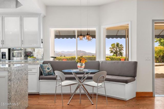 22100 Dardenne Street, Calabasas, CA 91302
