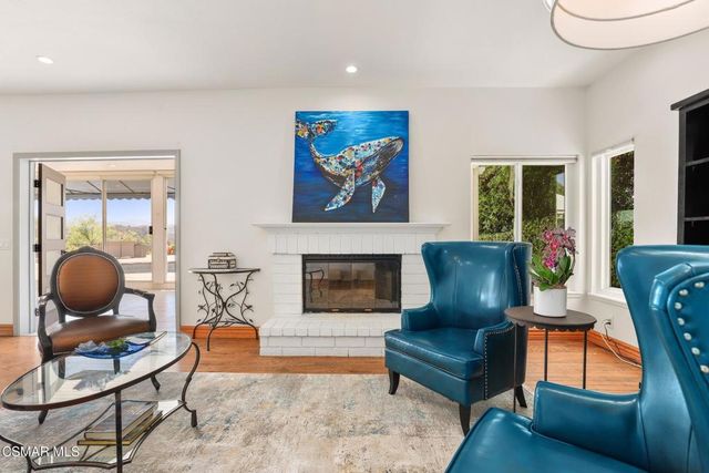 22100 Dardenne Street, Calabasas, CA 91302