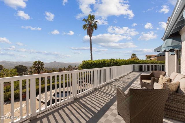 22100 Dardenne Street, Calabasas, CA 91302
