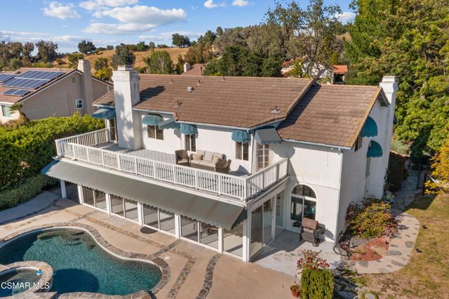 22100 Dardenne Street, Calabasas, CA 91302