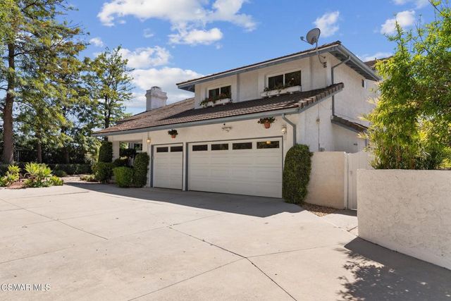 22100 Dardenne Street, Calabasas, CA 91302