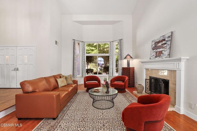 22100 Dardenne Street, Calabasas, CA 91302