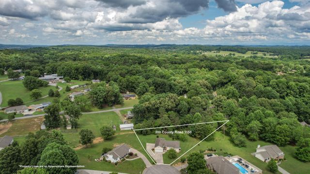 200 County Road 1150, Riceville, TN 37370