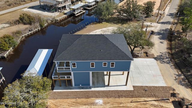 4048 N Sumatra Street, Bay Saint Louis, MS 39520