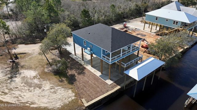 4048 N Sumatra Street, Bay Saint Louis, MS 39520