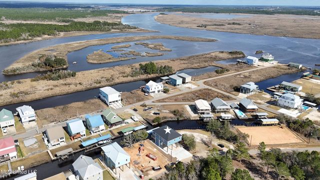 4048 N Sumatra Street, Bay Saint Louis, MS 39520