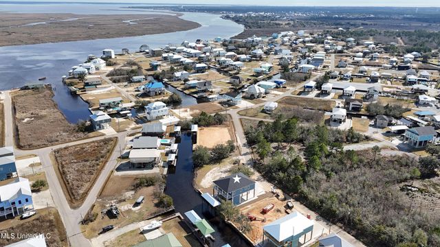 4048 N Sumatra Street, Bay Saint Louis, MS 39520