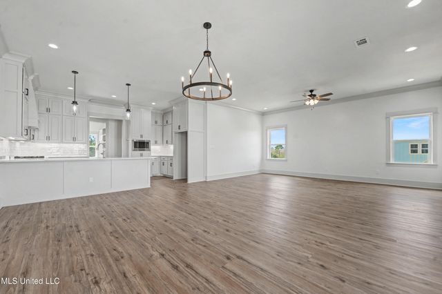 4048 N Sumatra Street, Bay Saint Louis, MS 39520