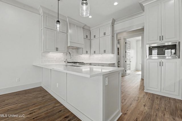 4048 N Sumatra Street, Bay Saint Louis, MS 39520