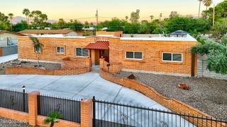 521 S Craycroft Road, Tucson, AZ 85711