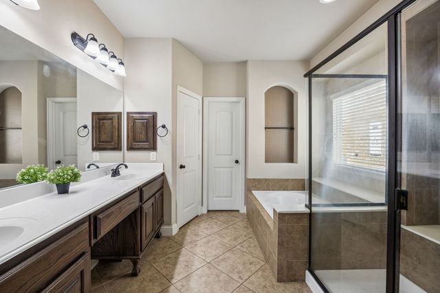 1014 Dunhill Lane, Forney, TX 75126