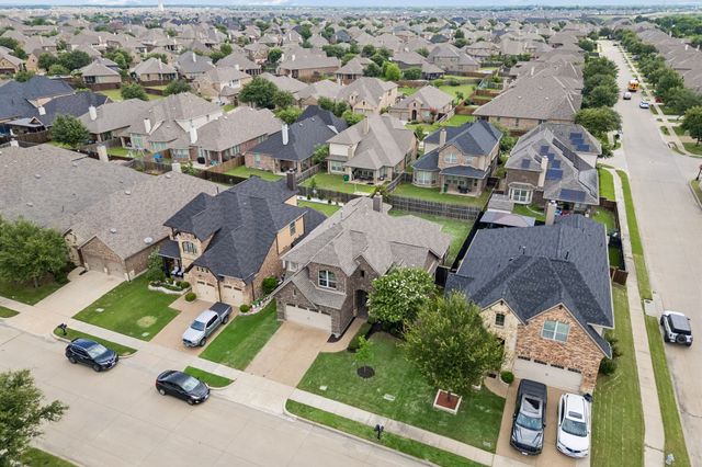 1014 Dunhill Lane, Forney, TX 75126