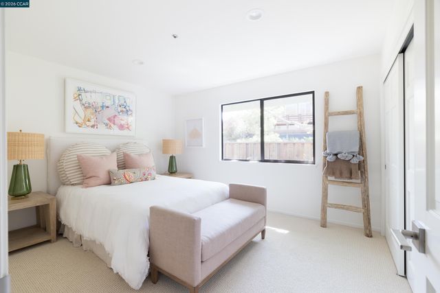 7 Crockett Drive, Moraga, CA 94556
