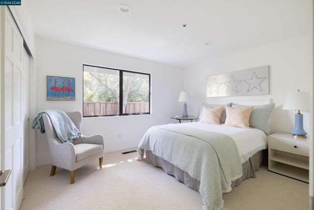 7 Crockett Drive, Moraga, CA 94556