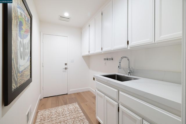 7 Crockett Drive, Moraga, CA 94556