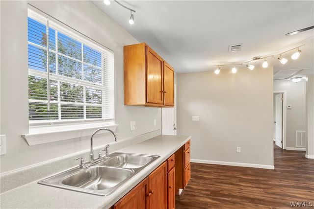 904 29th, Tuscaloosa, AL 35401