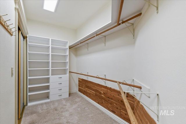 5280 N Lakemont Ln, Garden City, ID 83714