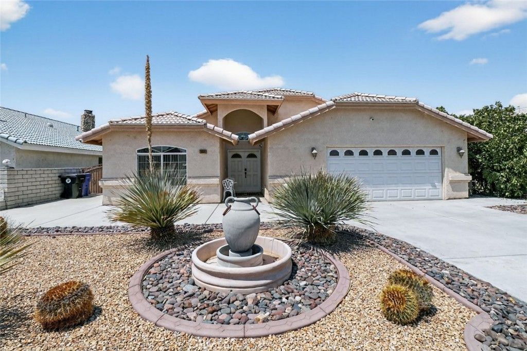 26502 Blue Water Road, Helendale, CA 92342