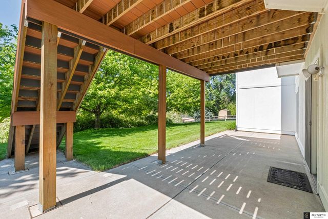 21935 Granada Street, Gretna, NE 68136