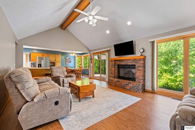21935 Granada Street, Gretna, NE 68136