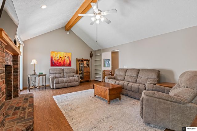21935 Granada Street, Gretna, NE 68136