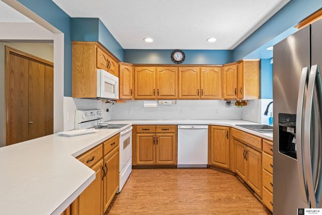 21935 Granada Street, Gretna, NE 68136