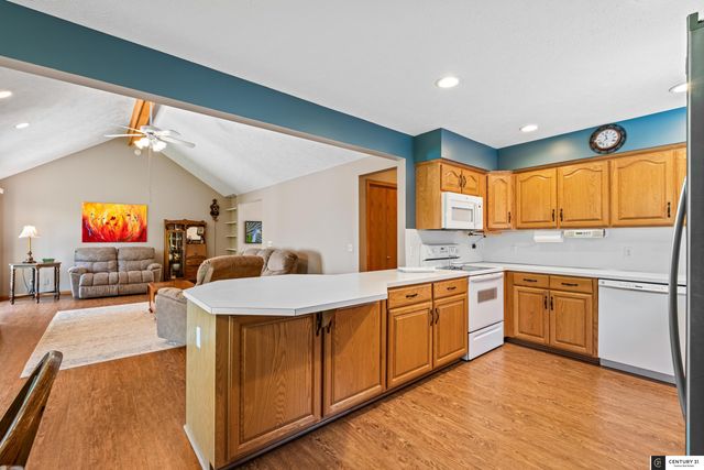 21935 Granada Street, Gretna, NE 68136