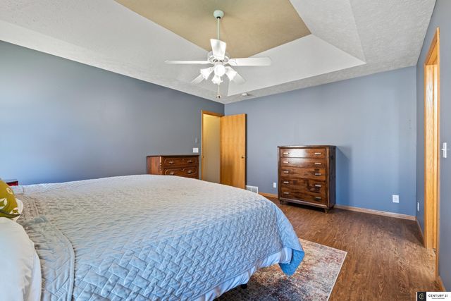21935 Granada Street, Gretna, NE 68136