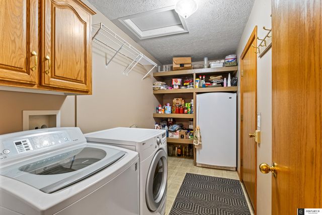 21935 Granada Street, Gretna, NE 68136