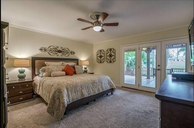 8 Buttonbush Court, The Woodlands, TX 77380