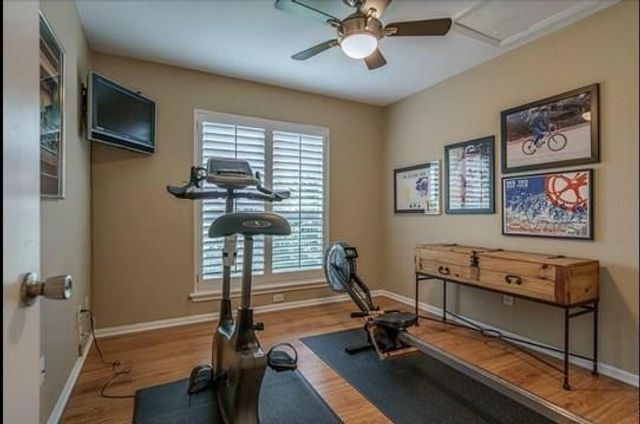 8 Buttonbush Court, The Woodlands, TX 77380