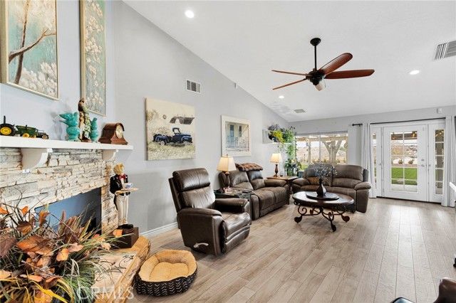 12840 Mar Vista Drive, Apple Valley, CA 92308