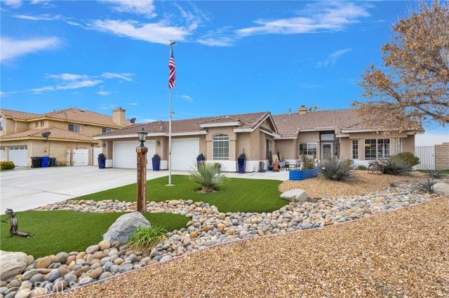 12840 Mar Vista Drive, Apple Valley, CA 92308