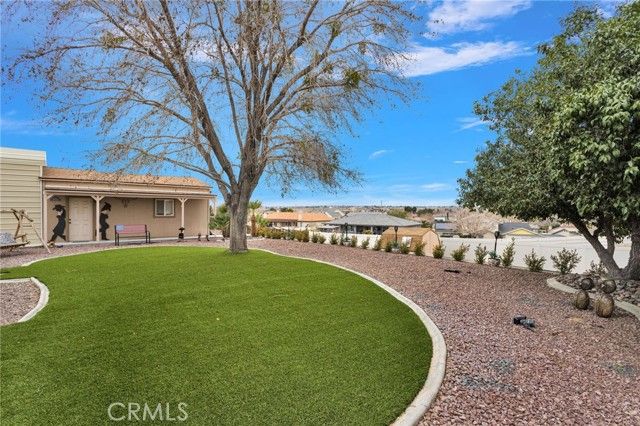 12840 Mar Vista Drive, Apple Valley, CA 92308