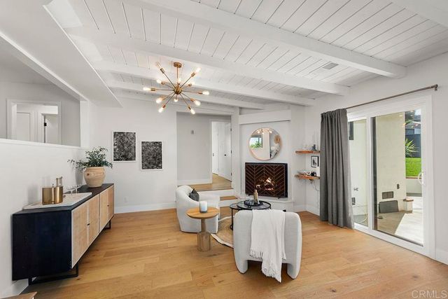 4443 Del Monte Avenue, San Diego, CA 92107