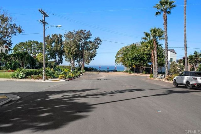 4443 Del Monte Avenue, San Diego, CA 92107