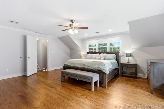 3855 S Utica Avenue, Tulsa, OK 74105