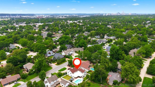 3855 S Utica Avenue, Tulsa, OK 74105