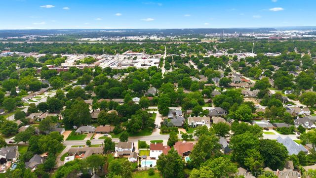 3855 S Utica Avenue, Tulsa, OK 74105