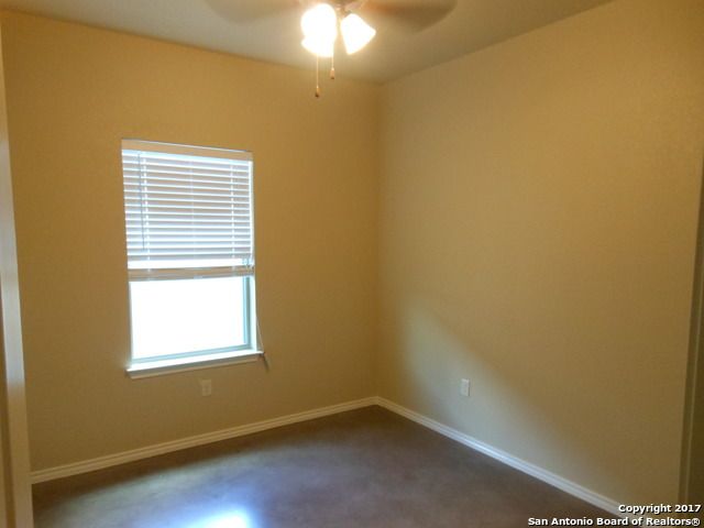 113 JOANNE CV, New Braunfels, TX 78130