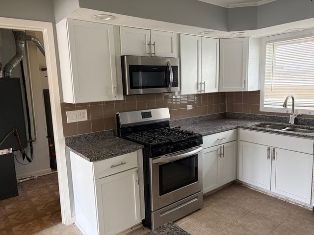 119 Well Street, Park Forest, IL 60466