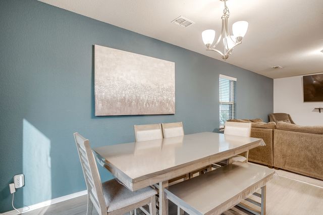 3033 Whitetail Chase Drive, Fort Worth, TX 76108