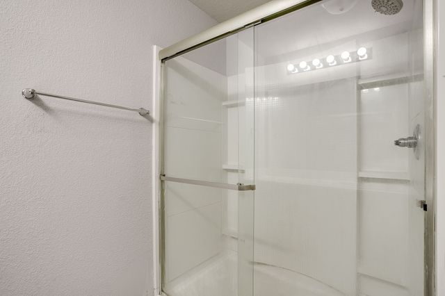 3033 Whitetail Chase Drive, Fort Worth, TX 76108