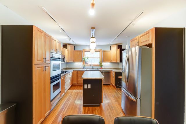 789 Chelsea Avenue, Columbus, OH 43209