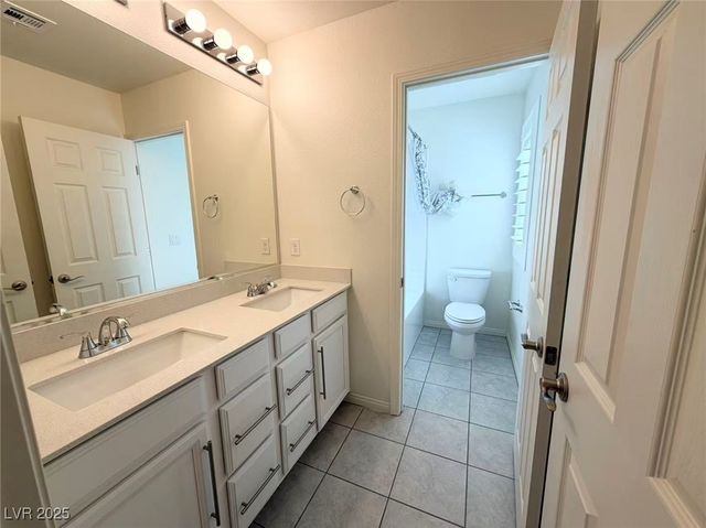 282 Andamento Place, Henderson, NV 89015